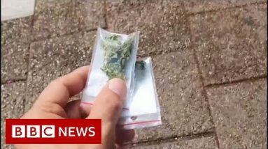 Tel Aviv: Drone filmed losing suspected cannabis over city – BBC News