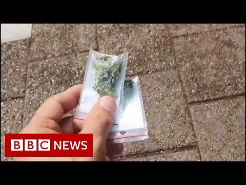 Tel Aviv: Drone filmed losing suspected cannabis over city – BBC News